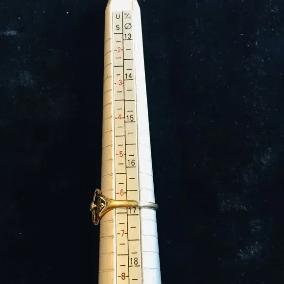 Black Hills Gold Grape Leaf Ring 6 .25 - Picture 3 of 6